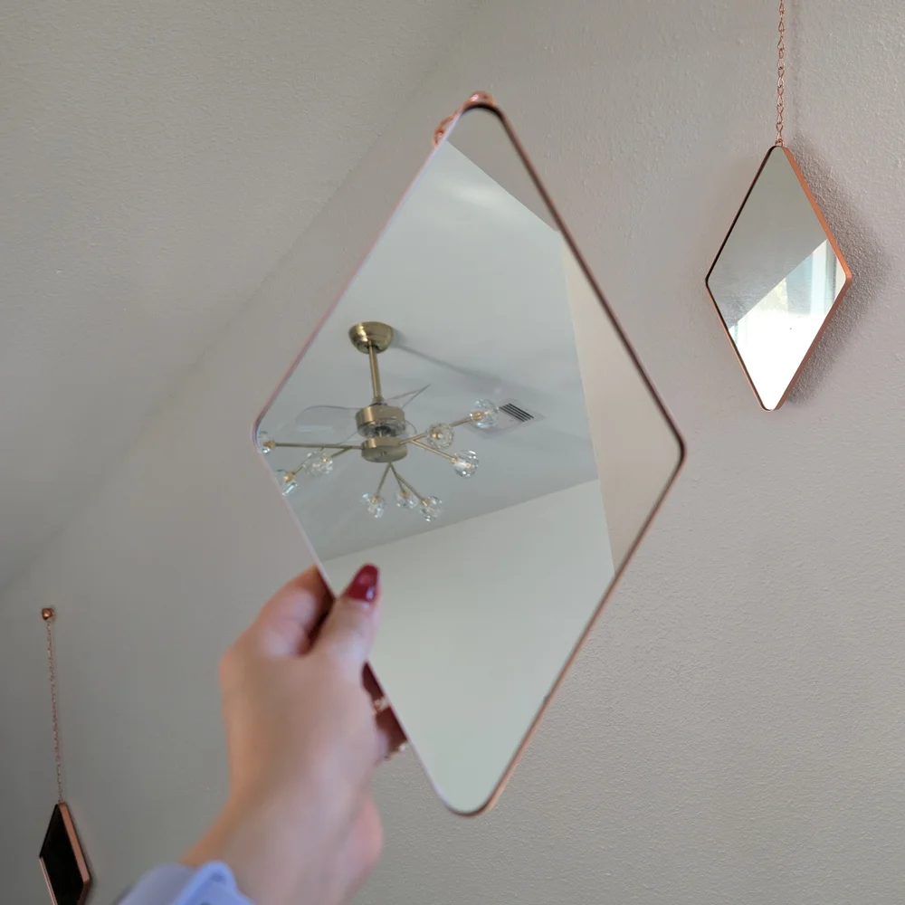 Set Of 3 Diamond-Shaped Mirrors